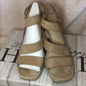 💎Vince Camuto Suede 3 1/2 inch Wedge Sandals